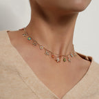 Collier pour femme avec pendentifs fleurs et oiseaux colorés