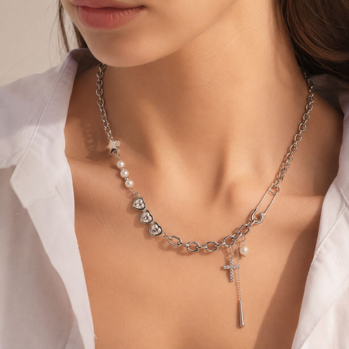 Collier pour femme avec pendentifs étoile et cœur en acier inoxydable