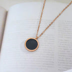 Collier pendentif rond simple pour femme
