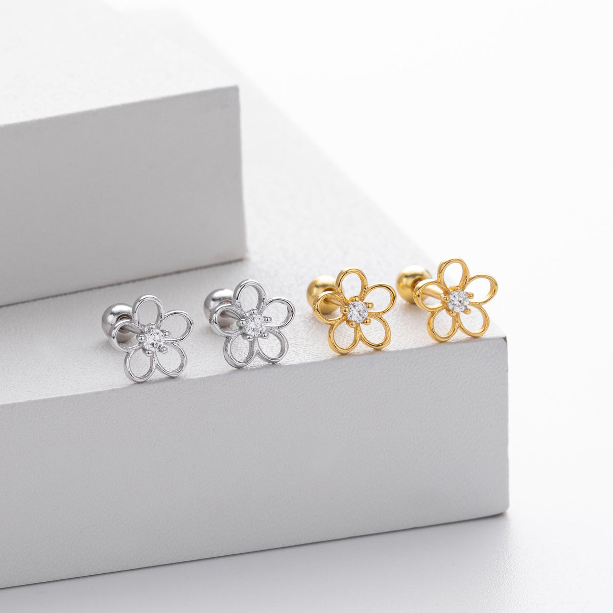 Clous d'oreilles floraux en argent sterling 925