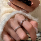 Bague brillante pour femme au design élégant