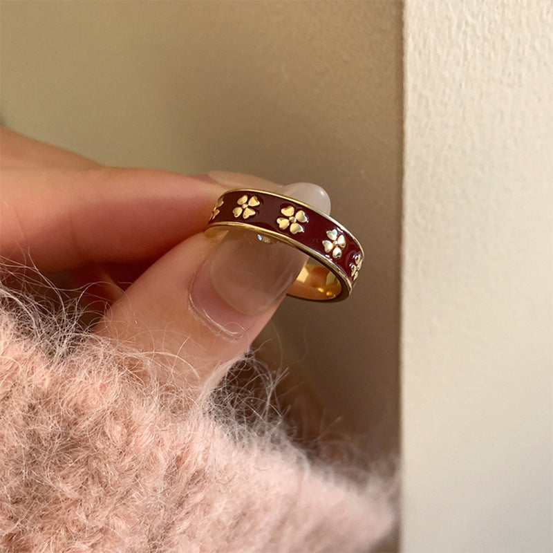 Bague pour femme au design floral avec dorure