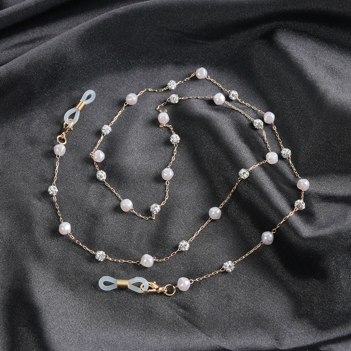 Chaîne de lunettes perlée élégante