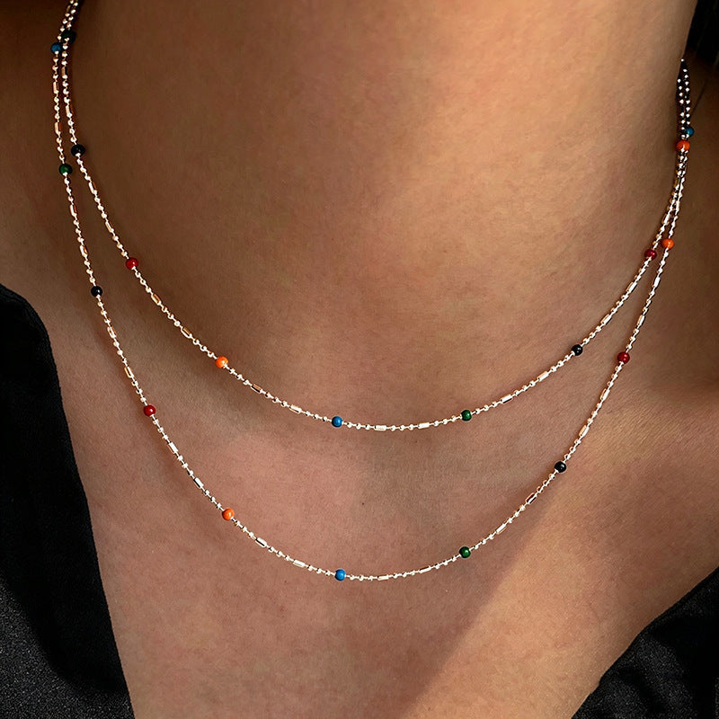 Bracelet à chaîne et perles multicolores délicat