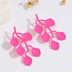 Boucles d'oreilles pour femme au design feuille moderne