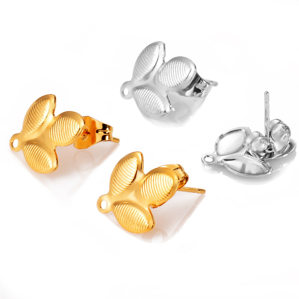 Boucles d'oreilles au design ajouré moderne