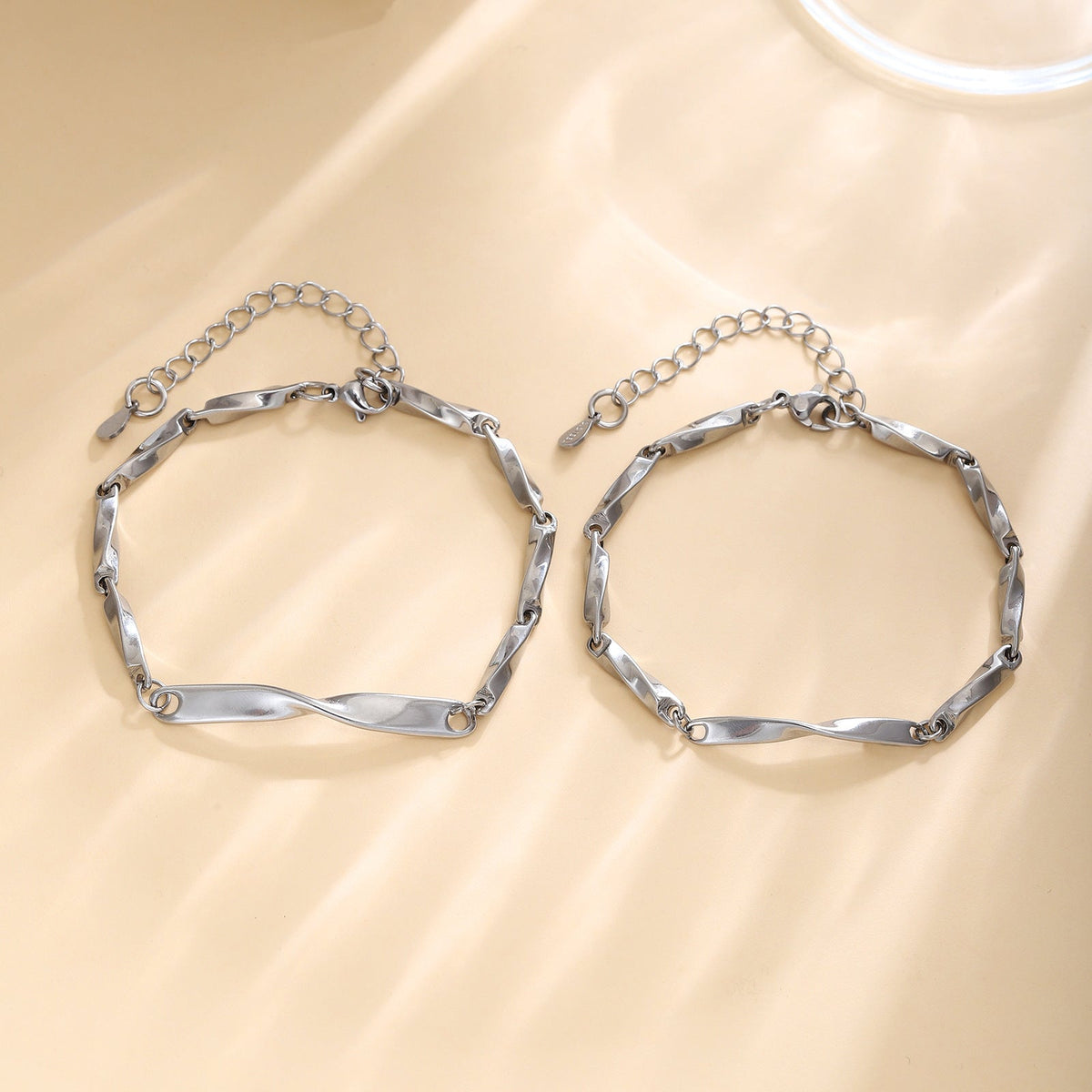 Bracelet à maillons moderne pour femme