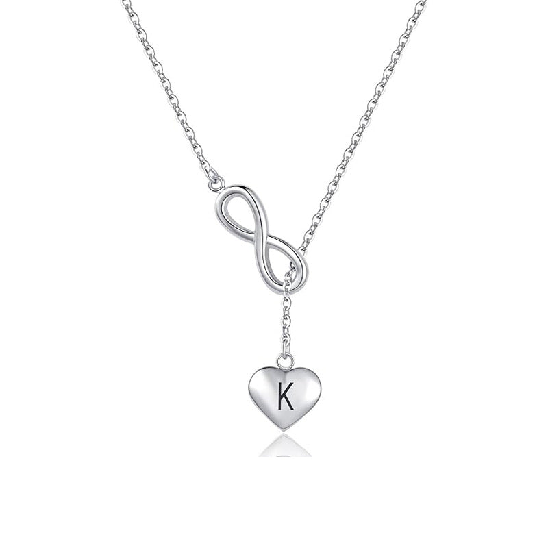 Collier pour femme avec symbole infini et pendentif cœur personnalisable