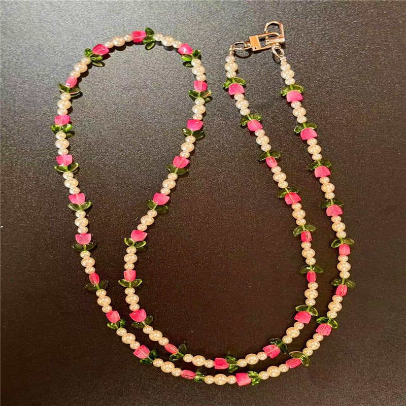 Collier élégant en perles et perles florales