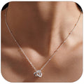Collier pour femme avec design nœud gracieux et chaîne à maillons fins
