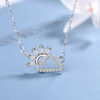 Collier pour femme avec pendentif nuage et soleil en zircon