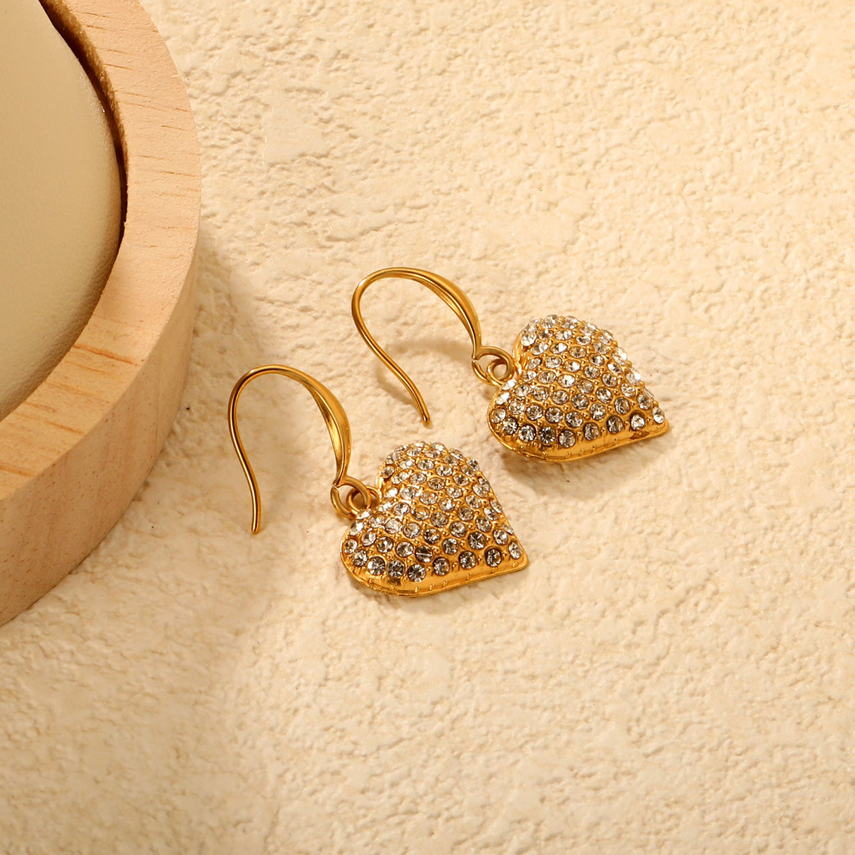 Boucles d'oreilles pendantes pour femme design cœur
