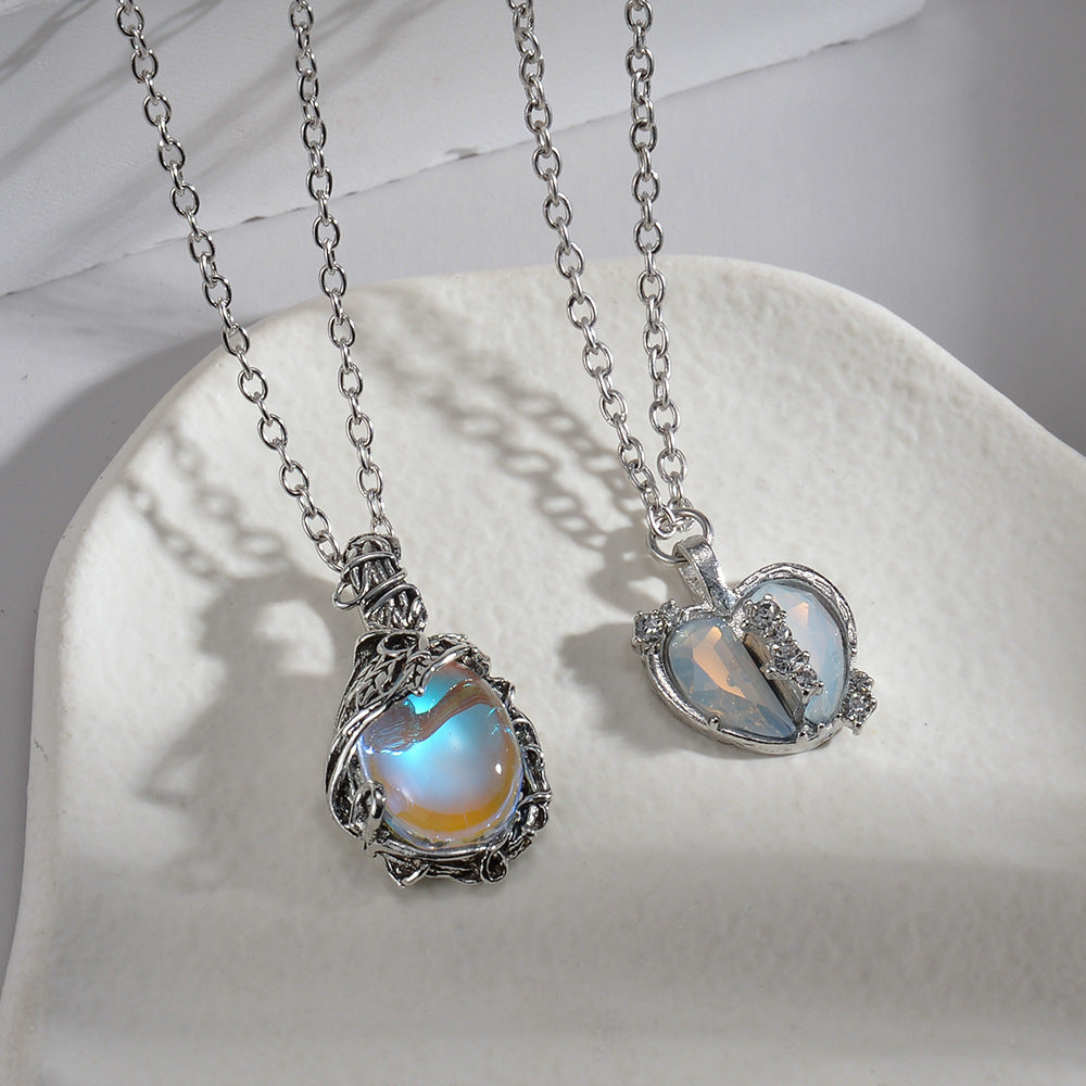 Collier pendentif cœur avec accents étincelants