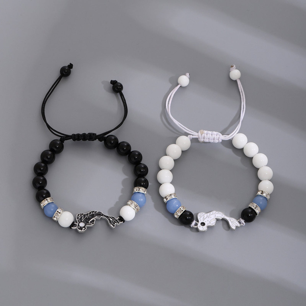 Bracelet d'amitié pour femme avec motif carpe Koï