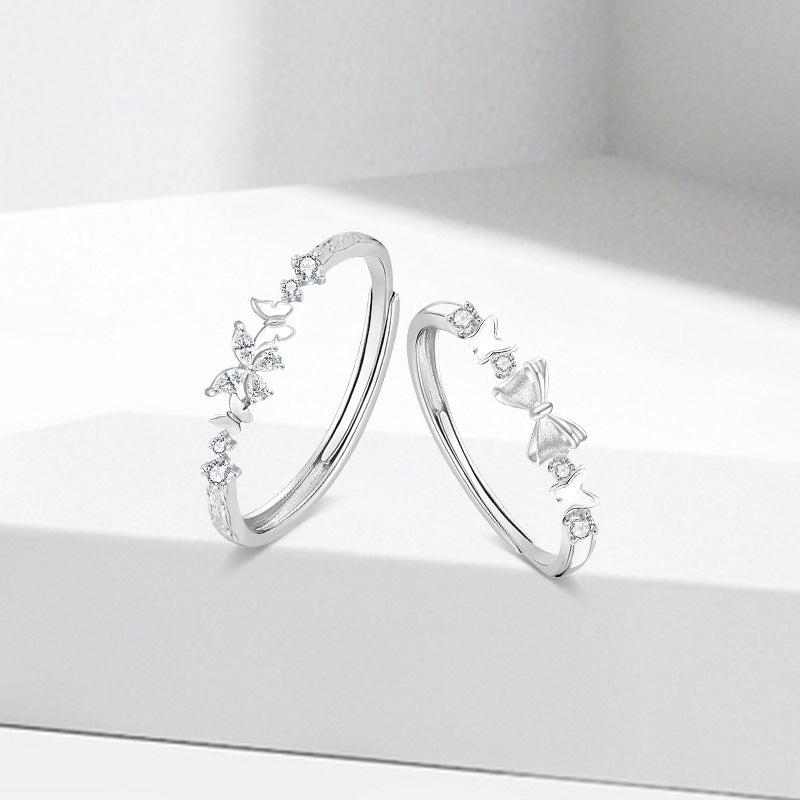 Bague élégante pour femme avec texture fine et cristal