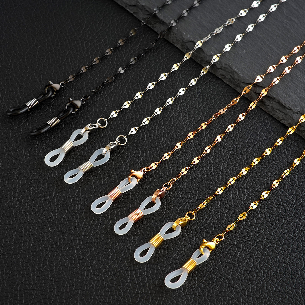 Collier à chaîne réglable