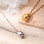 Collier pour femme avec pendentif goutte élégant