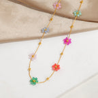 Collier de perles à breloques florales pour femme