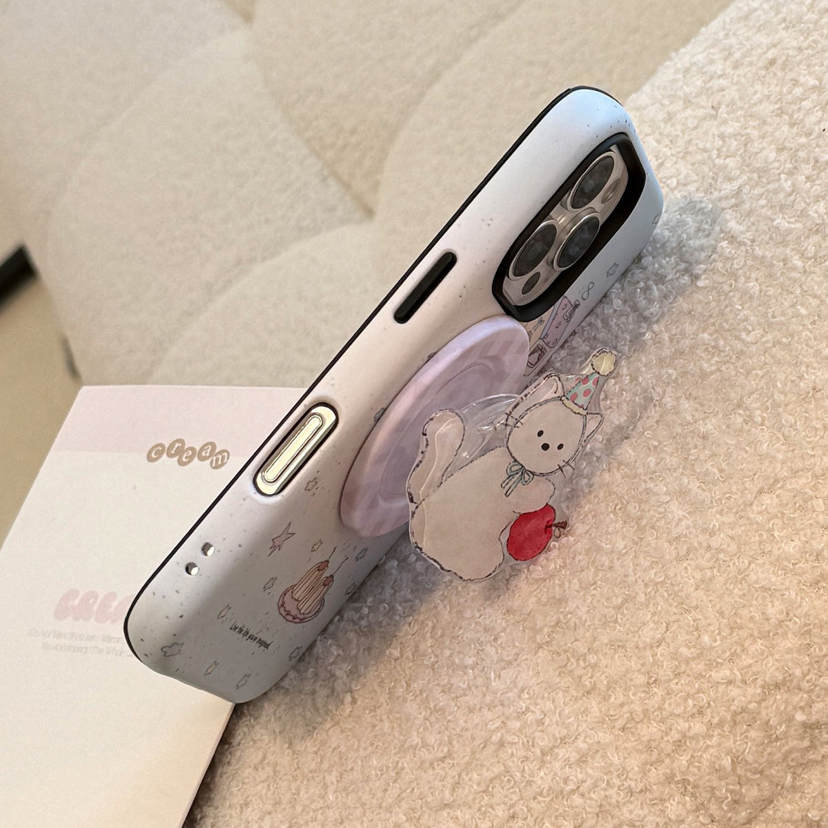 Broche chat adorable