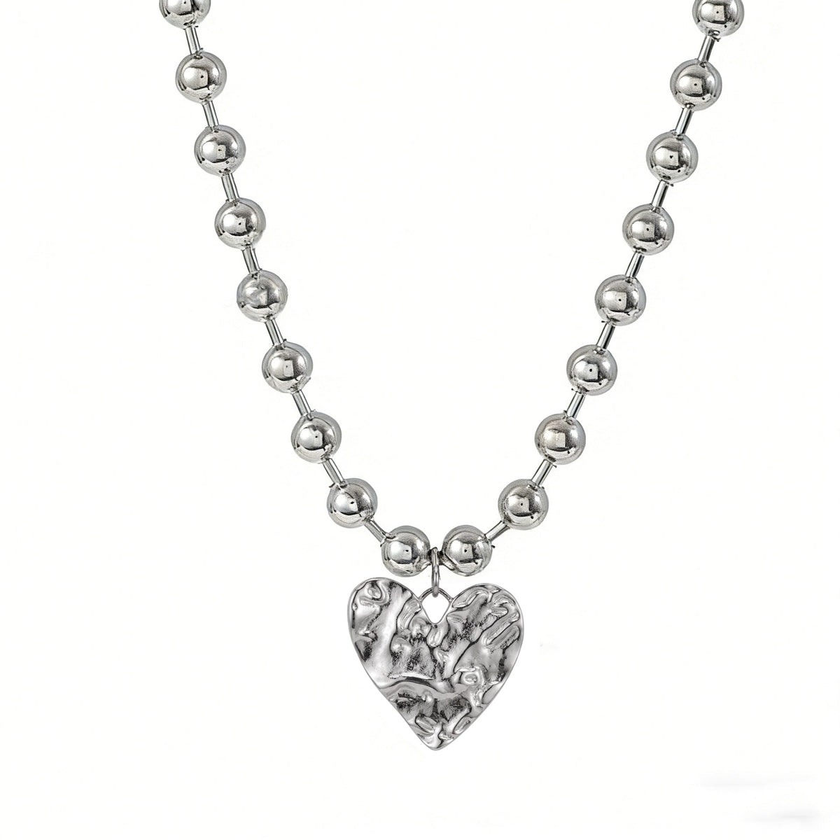 Collier pour femme avec pendentif cœur unique et perles brillantes