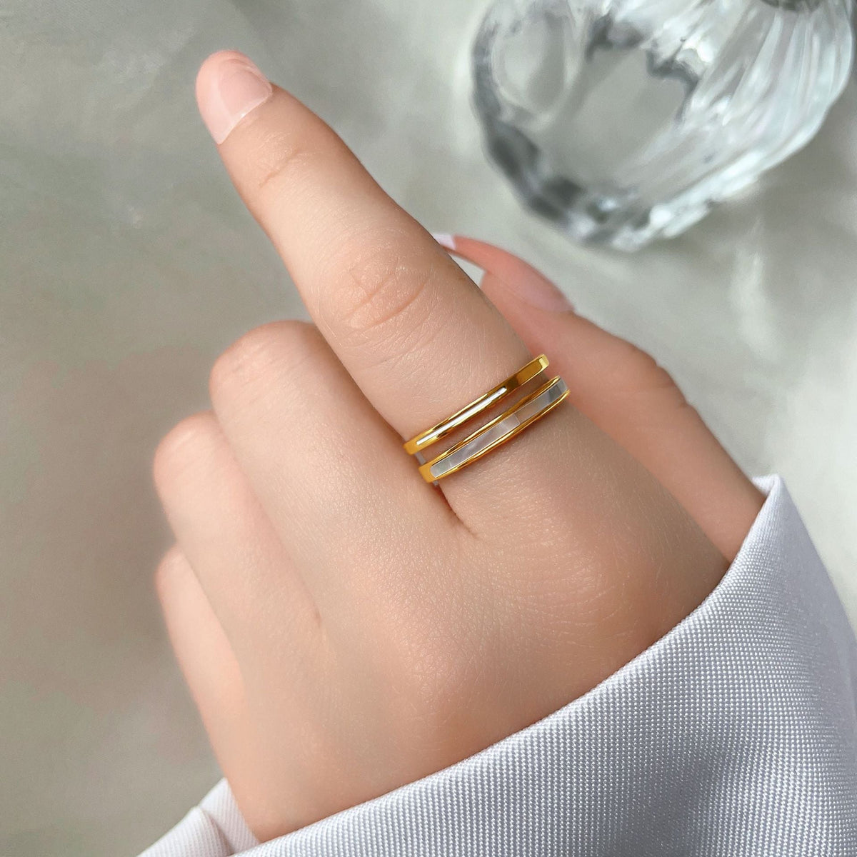 Bague élégante pour femme au design superposé