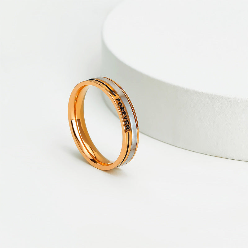 Bague minimaliste pour femme avec message gravé