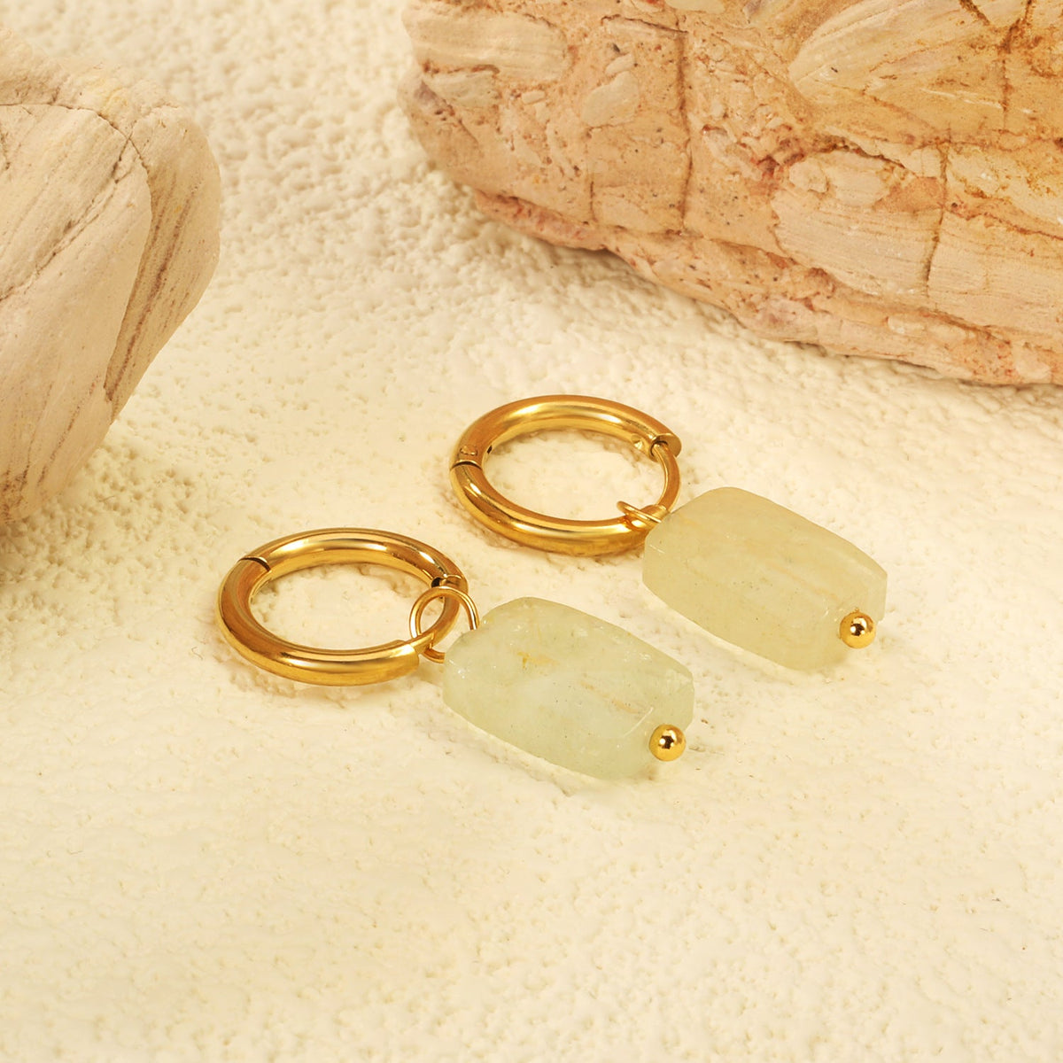 Damen Hängende Ohrstecker mit herzförmigem Amethyst-Anhänger