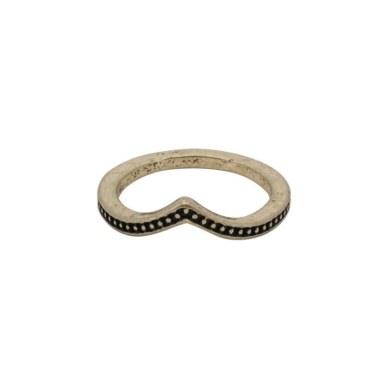 Bague pour femme avec onyx et design délicat