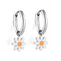 Boucles d'oreilles pendantes pour femmes au design floral