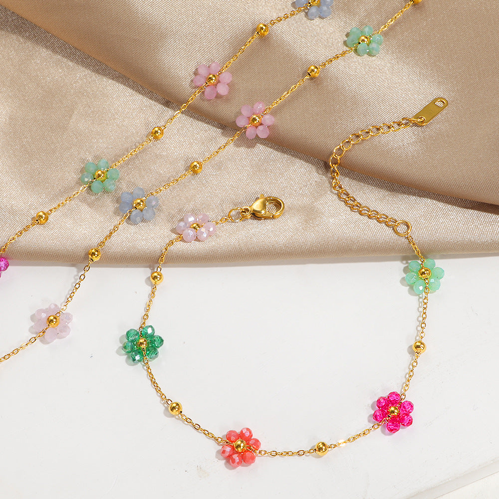 Collier de perles à breloques florales pour femme