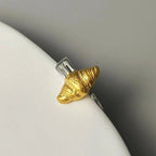 Bague pour femme design croissant en argent