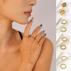 Bague ouverte pour femme avec design en treillis et zircones