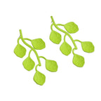 Boucles d'oreilles pour femme au design feuille moderne
