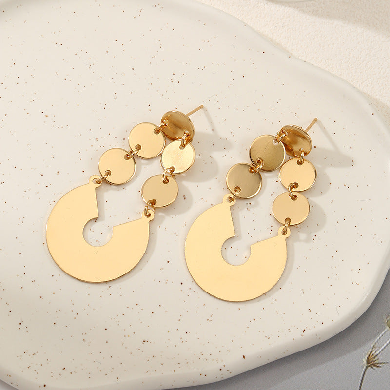 Boucles d'oreilles élégantes pour femme au design plissé rustique