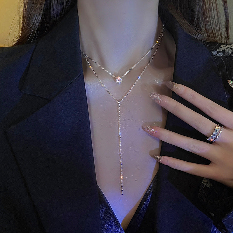 Collier à pendentif multi-chaînes