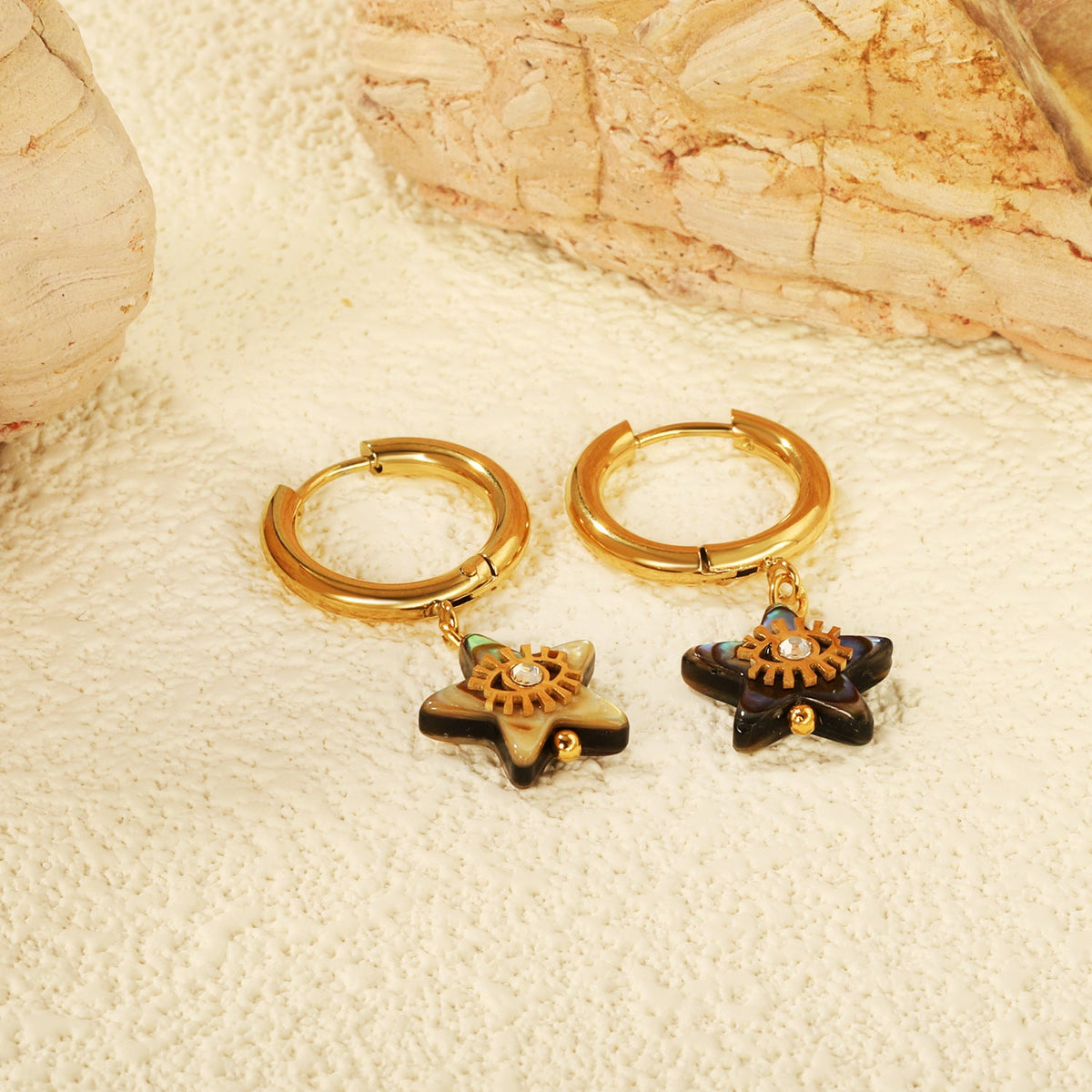 Boucles d'oreilles pendantes pour femme avec motif étoile et cristal