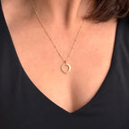 Collier pour femme avec pendentif soleil en acier inoxydable hypoallergénique