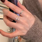 Bague élégante pour femme avec design torsadé