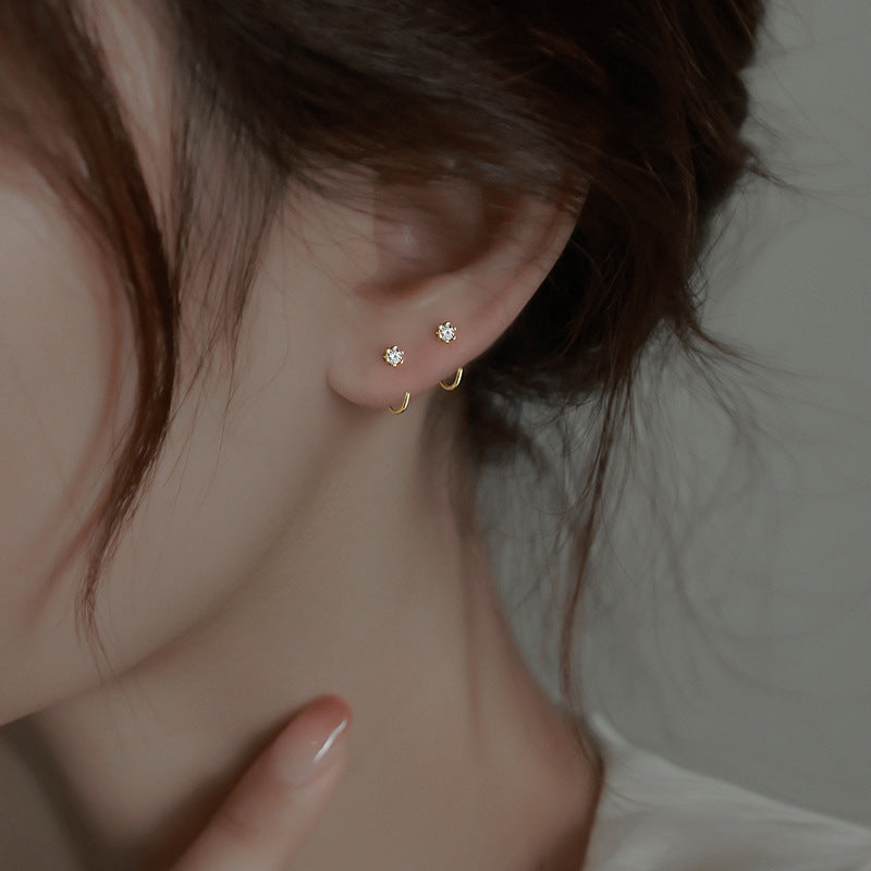 Boucles d'oreilles puces étincelantes et élégantes