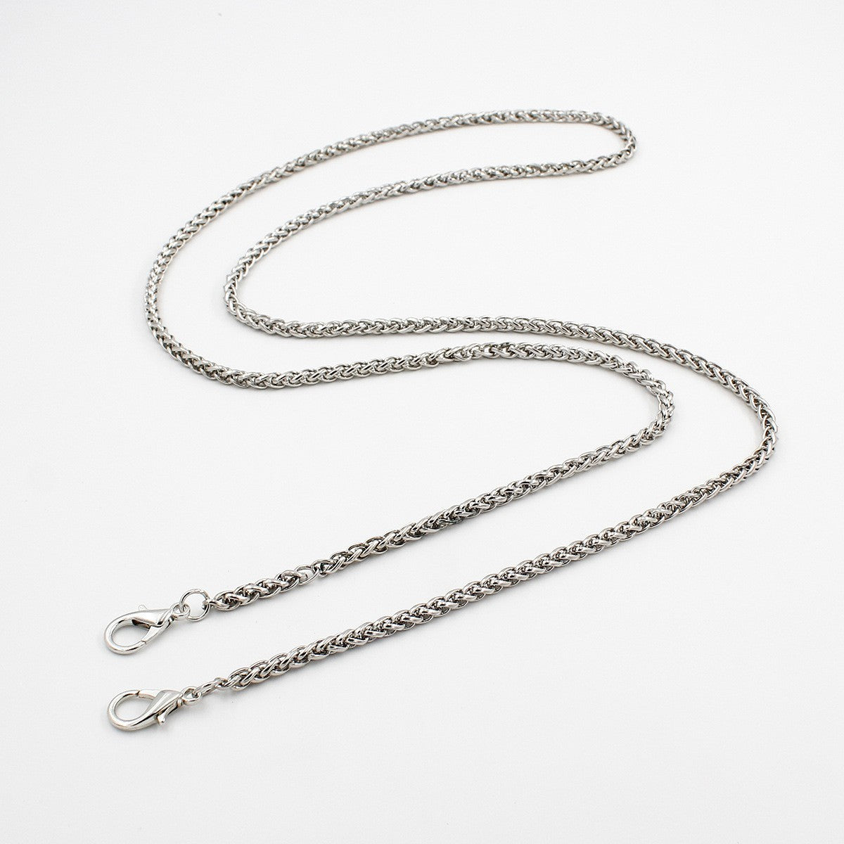 Collier élégant perles et chaîne