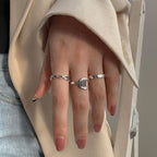 Bague ouverte pour femme avec design de chaîne innovant