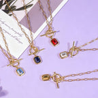 Collier tendance pour femme avec pendentifs colorés
