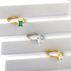 Bague élégante pour femme en acier inoxydable avec zircone