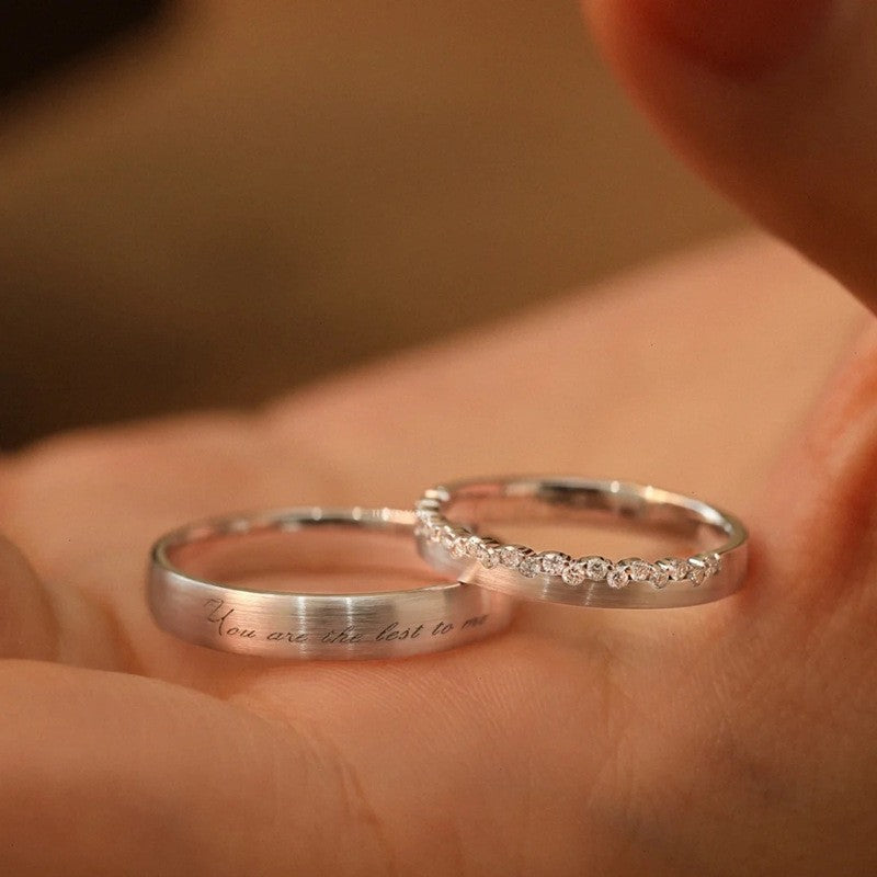 Bague pour femme avec gravure inspirante et design élégant