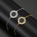 Bracelet délicat pour femme avec anneau en cristal