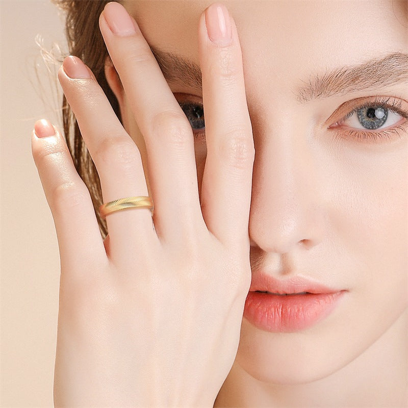 Bague pour homme avec structure de lignes artistique