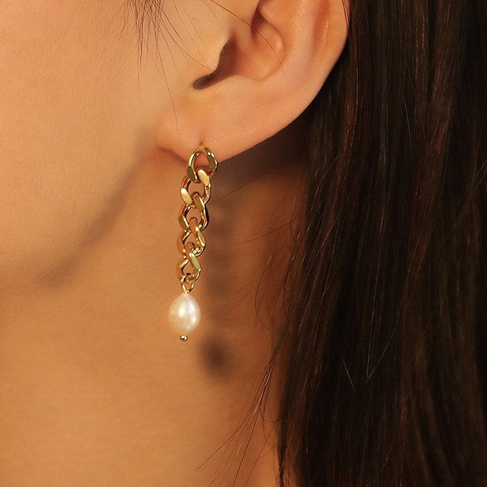 Boucles d'oreilles pendantes avec chaîne et perles