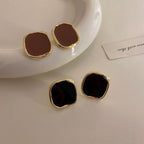 Boucles d'oreilles clous élégantes
