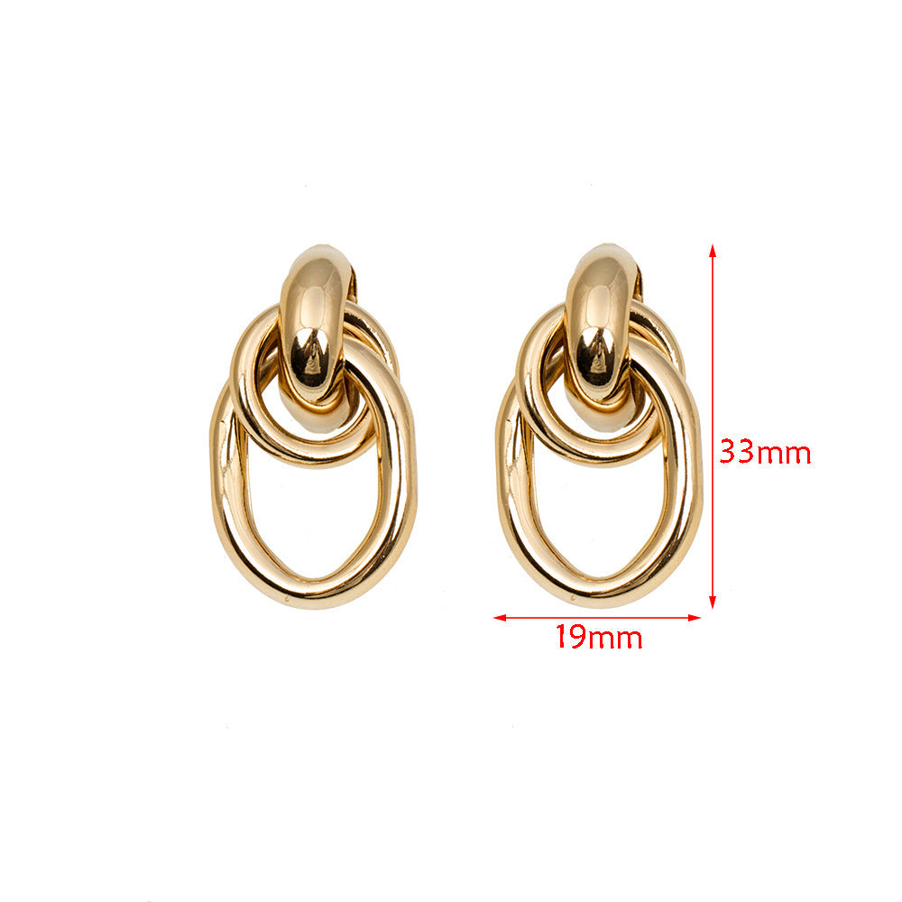 Boucles d'oreilles pendantes pour femme au design chaîne moderne
