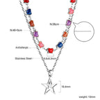 Collier pour femme avec pendentifs étoiles et finition dorée